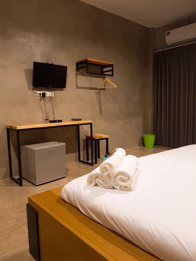 The Day Home Hotel Pakchong Luaran gambar